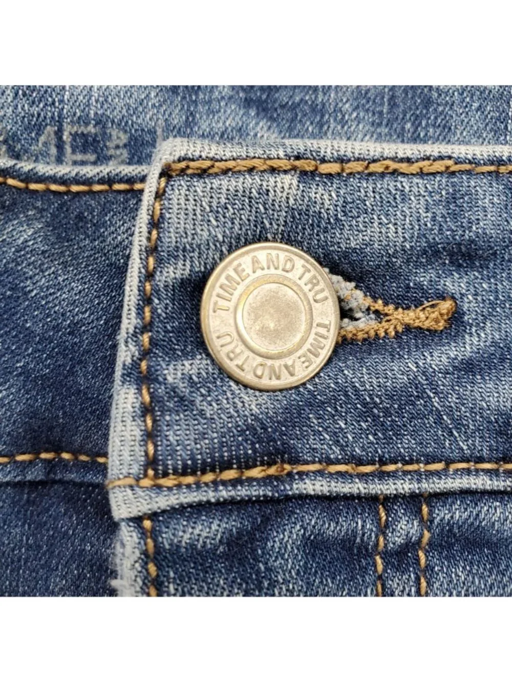 Time And Tru Shorts Womens 14 Blue Denim High Waist Distressed Cutoff *Read*